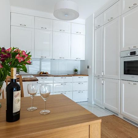 Szczesliwice Ochota P&O Serviced Apartments Варшава Екстериор снимка