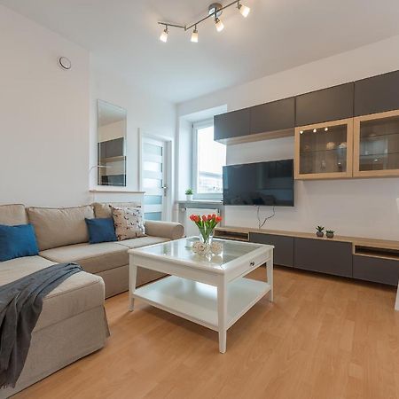 Szczesliwice Ochota P&O Serviced Apartments Варшава Екстериор снимка