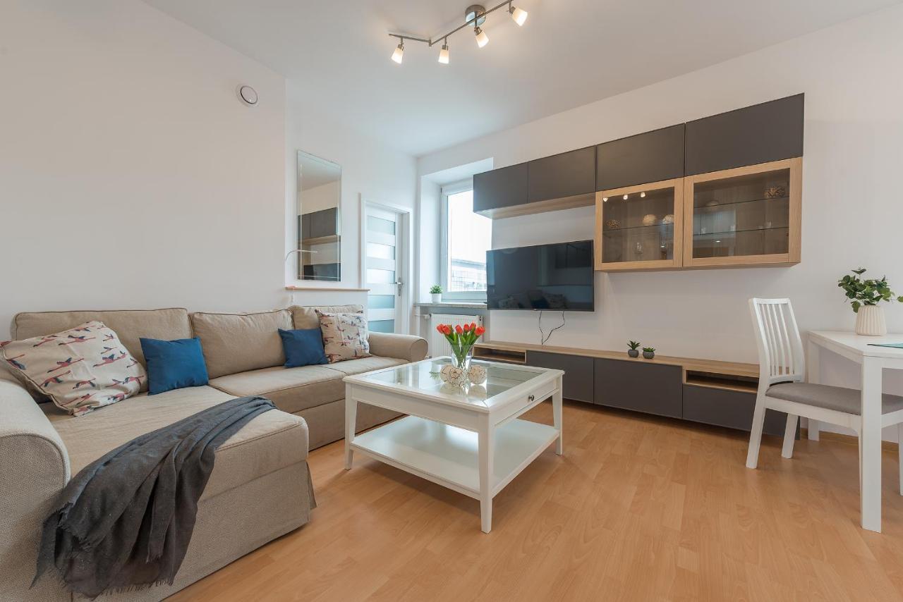 Szczesliwice Ochota P&O Serviced Apartments Варшава Екстериор снимка